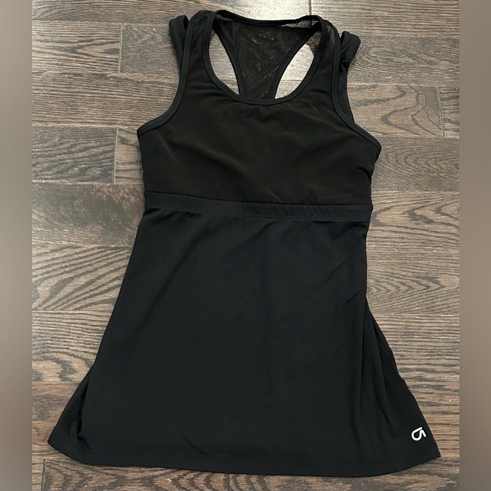 Women’s XS GapFit tank top